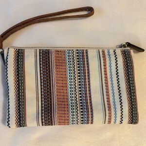 Jen & Co. - Riley Crossbody/Wristlet – Boho-Rust